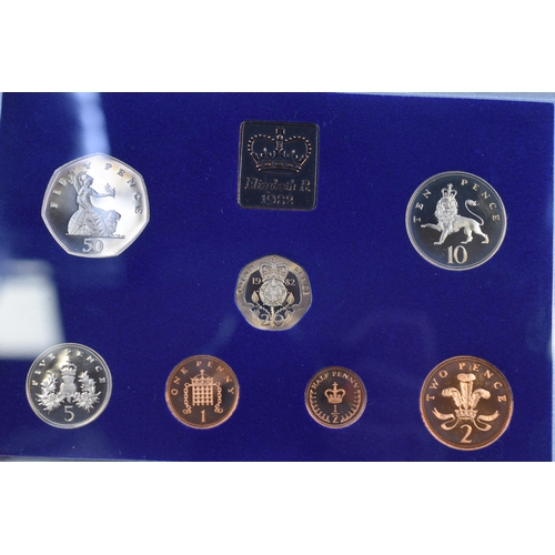 174 - Royal Mint 1982 UK Proof Coin Set