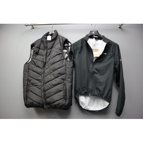 616 - Two Clothing items to include USB Heated Insulated Gillet (untested) - Size 4XL and Giro Cycling Jac... 