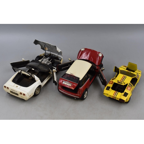 212 - Three Unboxed Die-Cast Model Cars, One, Corvette ZR-1 (1992) in White by Maisto, Doors, Bonnet and B... 