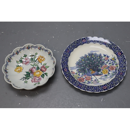 853 - A Large Selection of Ceramics To Include Old Country Roses, Franciscan Exotic Garden And More