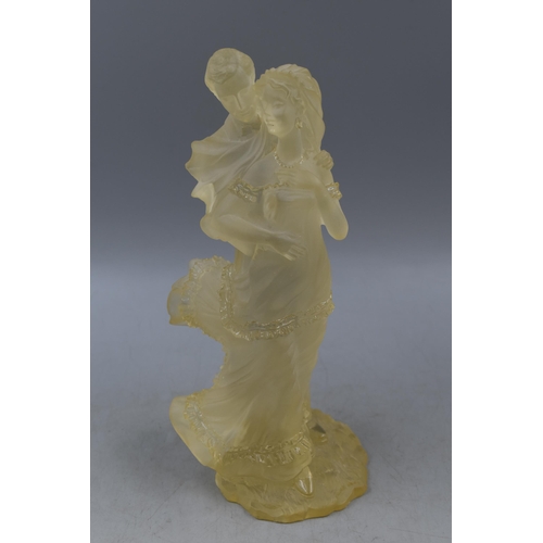 313 - A Resin Sculpture Depicting Dancing Couple, Marked 'Y DO 21'. Approx 11