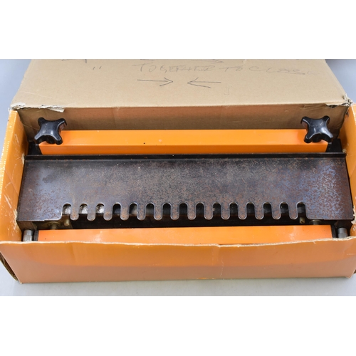 740 - ELU dovetailing jig for router, boxed measures 18