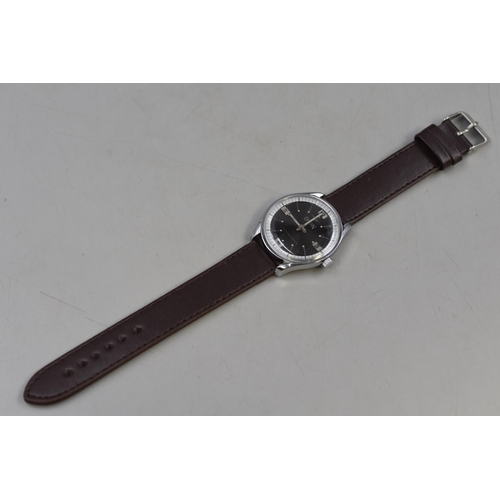 75 - Orion Mechanical Gents Watch with Leather Strap (Working)