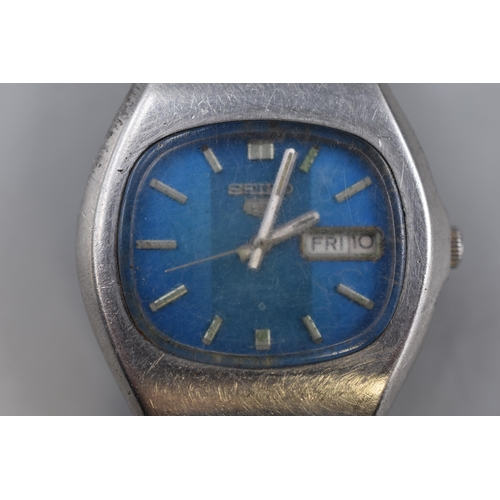 101 - Seiko 5 Automatic Day / Date Gents Watch (Working)