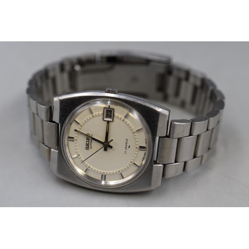 102 - Seiko Automatic 17 Jewels Date Gents Watch (Working)