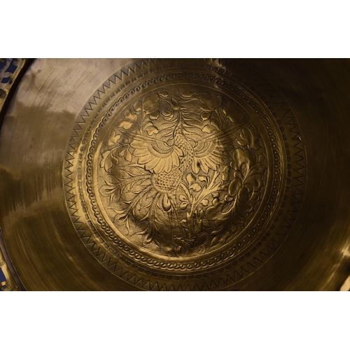 389 - Large Vintage Decorative Brass Indian Serving Tray with Hand Beaten Decoration 17