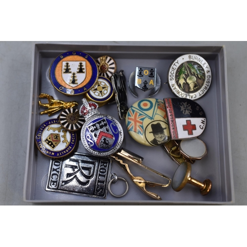 117 - Selection of Vintage Badges, Keyring Tie Clip and Cufflink including Silver