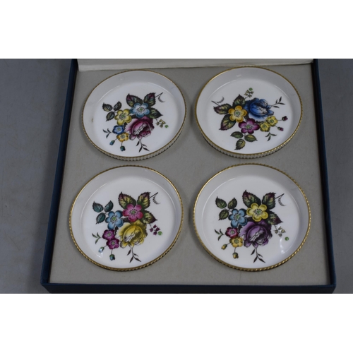 452 - Selection of Collectors Plates to include Denbyware (with certs), Alfred Meakin, Royal Worcester and... 