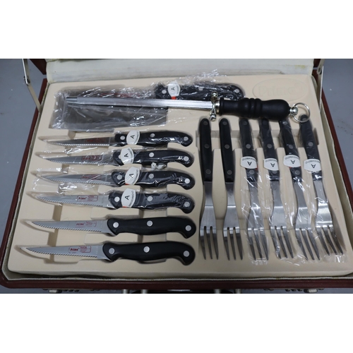 455 - Case Containing a Selection of Steak Knives, Forks, Scissors and a various Selection of Chopping Kni... 