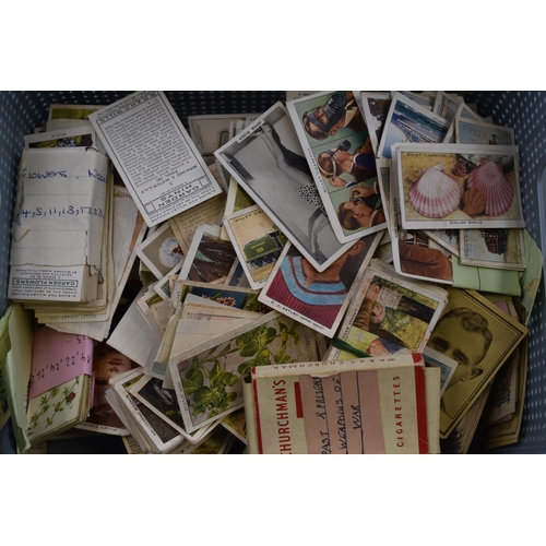 459 - A Large Selection of Unsorted Cigarette Cards