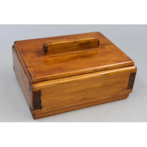 472 - Handmade Wooden Lidded Trinket Box (6