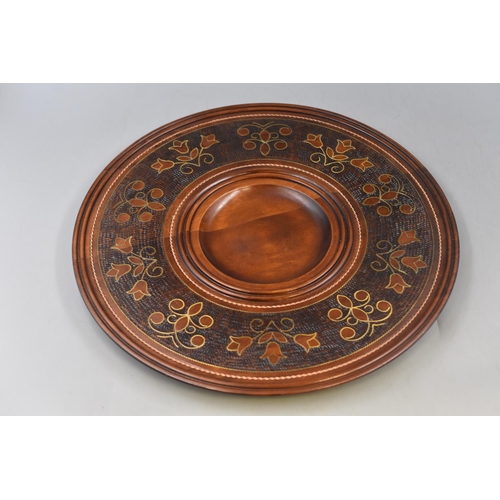 390 - A Set of Three Wooden Polish Decorative Inlaid Plates, Approx 15.5