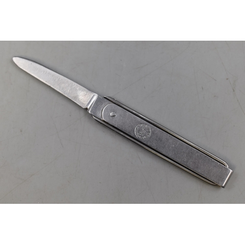 242 - Shawinigan Folding Pocket Knife