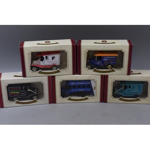 613 - Collection of Fifteen Various Limited Edition Oxford Die-Cast Vehicles all With Certificate of Authe... 