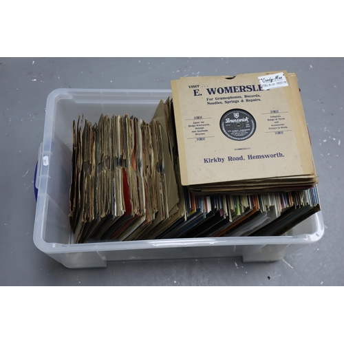 936 - Large quantity of vinyl to include 12