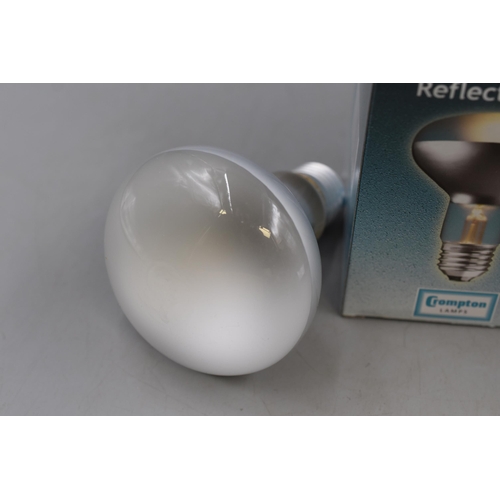 800 - Mixed Selection of Lightbulbs Including Reflector Spotlights 63mm and Reflector Lamps