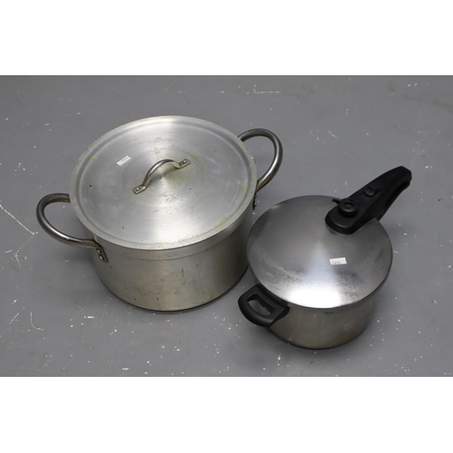 816 - A Large Aluminium Pot (Approx 34cm Diameter), With Tower Pressure Cooker