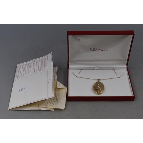 33 - A 9ct Gold Etched Floral Locket Pendant, on 9ct Gold Chain. In Presentation Box, Approx 8.07g