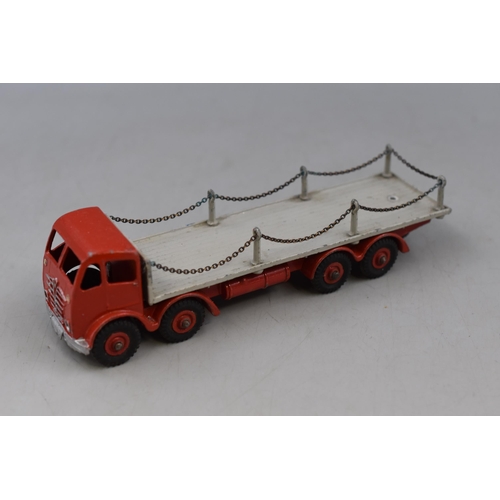 209 - Dinky Supertoys Foden Flatback Lorry with Chains ( Unboxed ) Red Cab and Grey Flatback, See Photos f... 