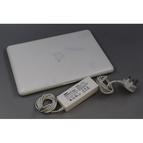 500 - White Macbook with Charger