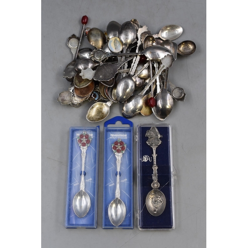 526 - A Selection of Approx 40 Collectable Silver Plated Teaspoons