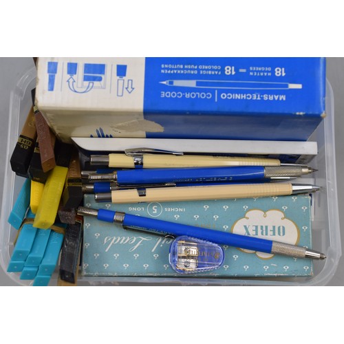 557 - Eight propelling pencils and leads to include Staedtler 3 x 760 and 1 x 782, Pentel PS315, PF335, PF... 