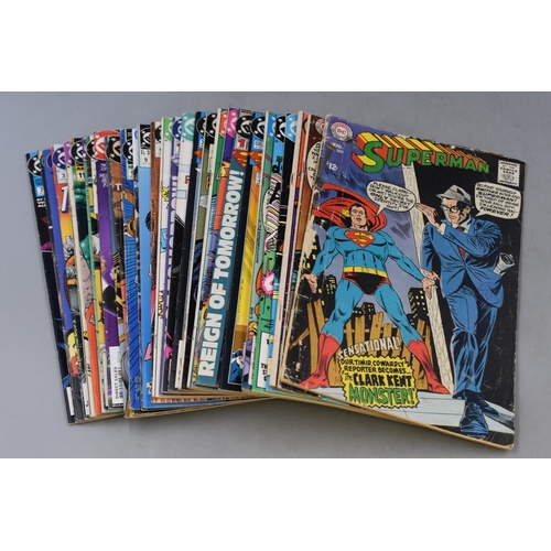 575 - Approx 30 DC Comics including Superman, Green Lantern, Arrow, Flash, Supergirl and More