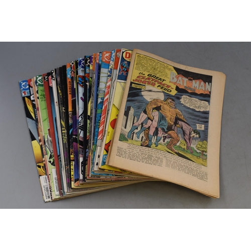 577 - Approx 30 DC Collectors Comics including The Titans, Flash, Superboy, Aquaman, Spiderman, and two Ba... 