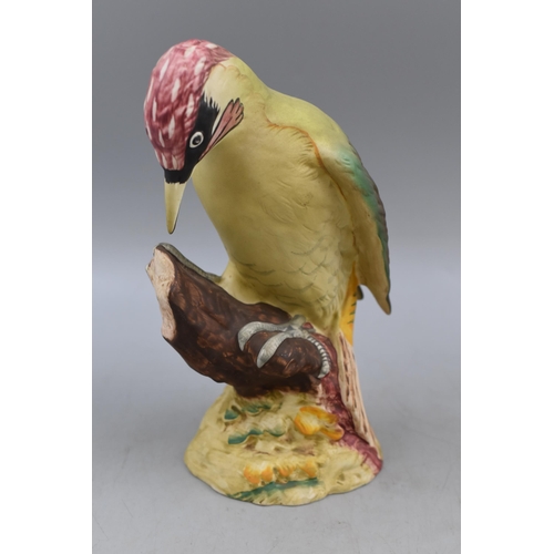 359 - A Beswick European Green Woodpecker Figure (1218), Approx 9