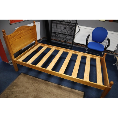 735 - Pine single bed measures 80