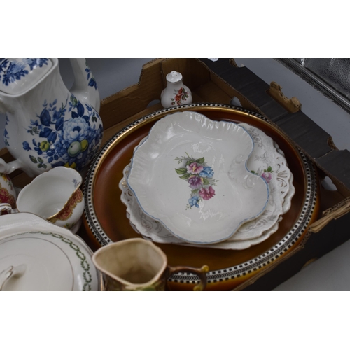 942 - A Mixed Selection of Ceramics To Include Two Shelley Art Deco Plates, Large Royal Stafford Bowl, And... 