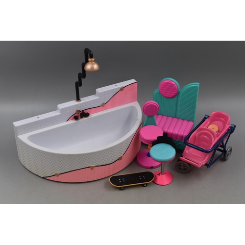 914 - Selection of Dolls House Furniture to include Jacuzzi Bath, Seating, Bar Stools, Double Buggy (a/f) ... 