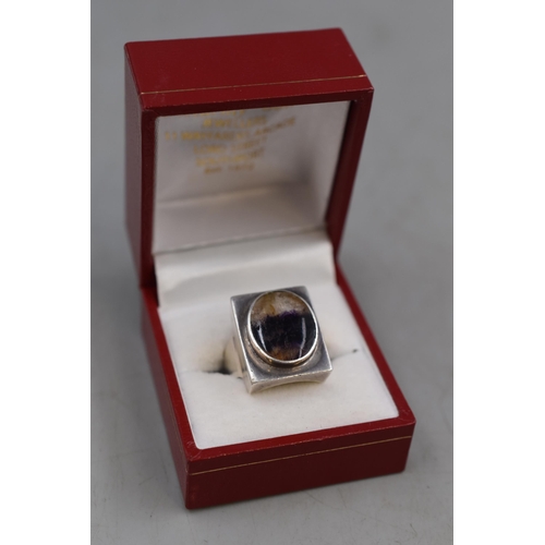 12 - Vintage Chunky Stoned Ring in Presentation Box (Size O)