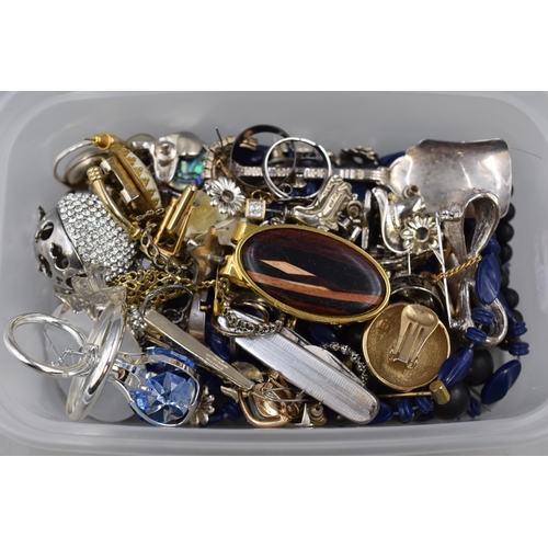 103 - Mixed Selection of Unsorted Jewellery