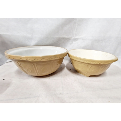 341 - Two Large Mixing Bowls, T G Green Gripstand Approx 12 inch Diameter and a Mason Cash 13 Inches Diame... 