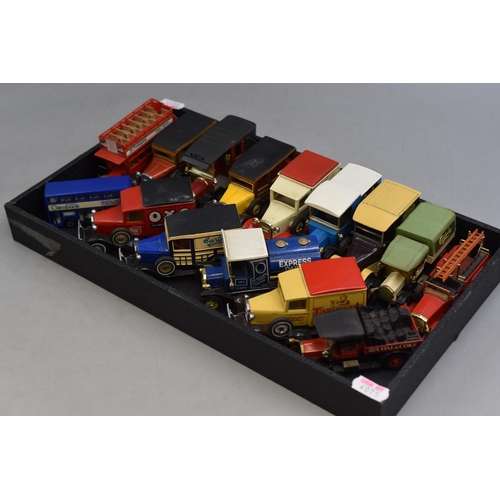 165 - Tray of Vintage Matchbox Di-Cast Vehicles to include Oxo, Express Dairy, Carlsburg and more