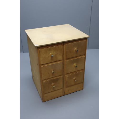 569 - Storage Chest with Six Drawers 27