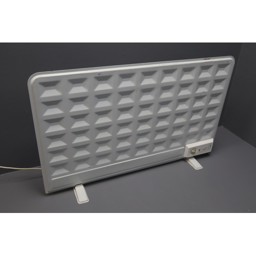 652 - Newlec NLH2000 1500W Electric Radiator (43