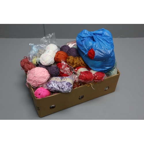 817 - Large Selection of Mainly Wool, also includes Scarf Yarn