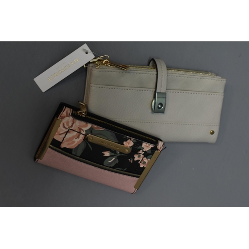 19 - Large Selection of Ladies Purses includes Accessorize, River Island, Casa di Borse and more. Most Ap... 