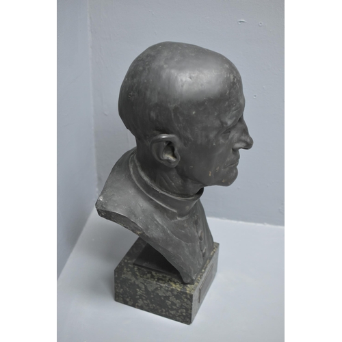 1A - Large Bronze Bust of Reverend Canon Samuel by T Hall 1935, Fixed on to Marble Plinth with Plaque (19... 