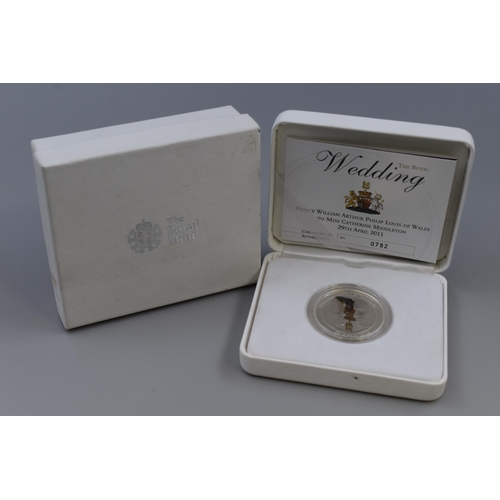 102 - The Royal Mint Wedding 2011 Limited Edition (3000) Piedfort £5 Silver Coin Complete with Case