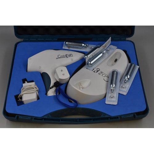 689 - CooLifting Gun by Cryosthetics complete with C02 Cartridges, Dock and Case (Powers On but Untested)