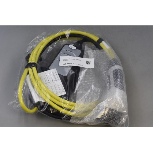 695 - Brand New Aptive zb Ladekable mode 2 reg 2 electric vehicle charging cable