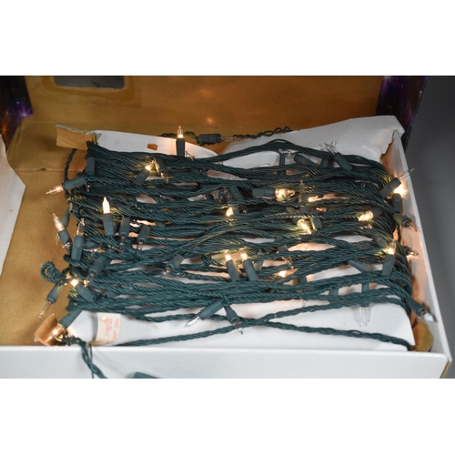 755 - Christmas Finesse 140 Starbrite Chaser Lights (Majority of Them Powers On When Tested)