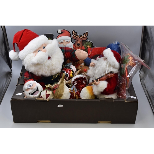 842 - Mixed Selection of Christmas Decorations