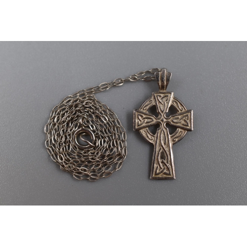 36 - Silver 925 Celtic Cross Pendant Necklace with Presentation Pouch