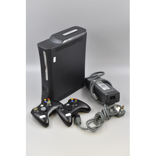 656 - Xbox 360 Console with 120GB HDD with 2 Controllers (Powers On When Tested)