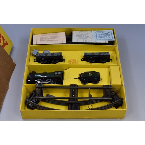 241 - Vintage Hornby Gauge 0 Clockwork Train in Box (Unchecked)