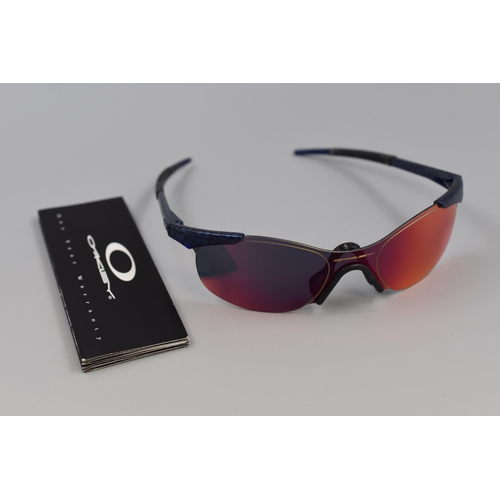 468 - Pair of Oakley Sunglasses in Original Box